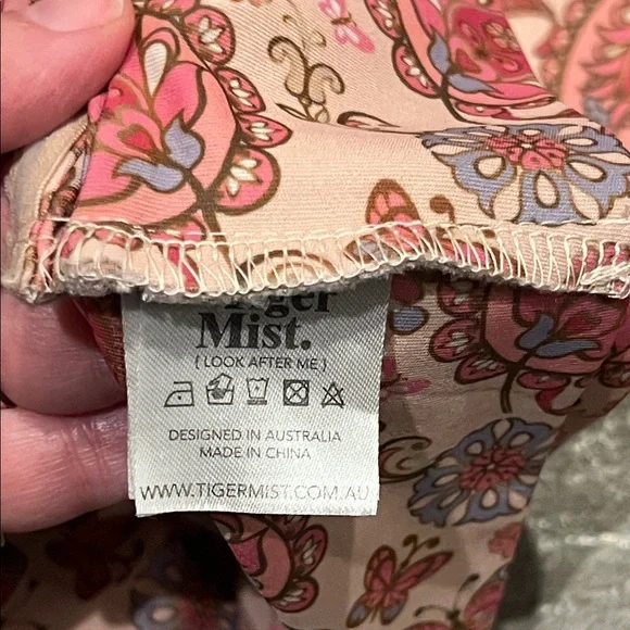 Tiger Mist Pink Paisley Crop Top - Picture 5 of 5